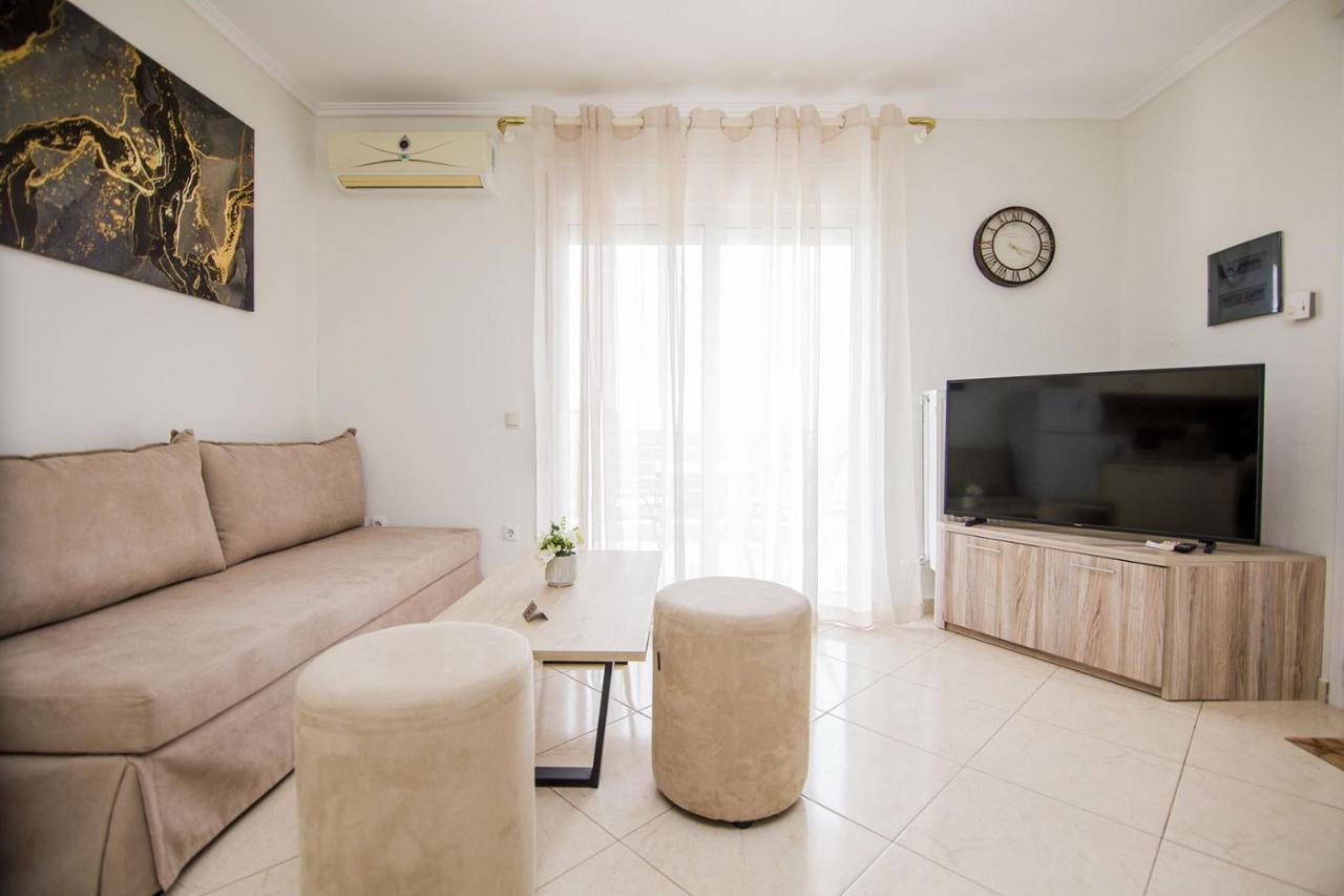 Kasta Bnb Ofrinion Exterior photo